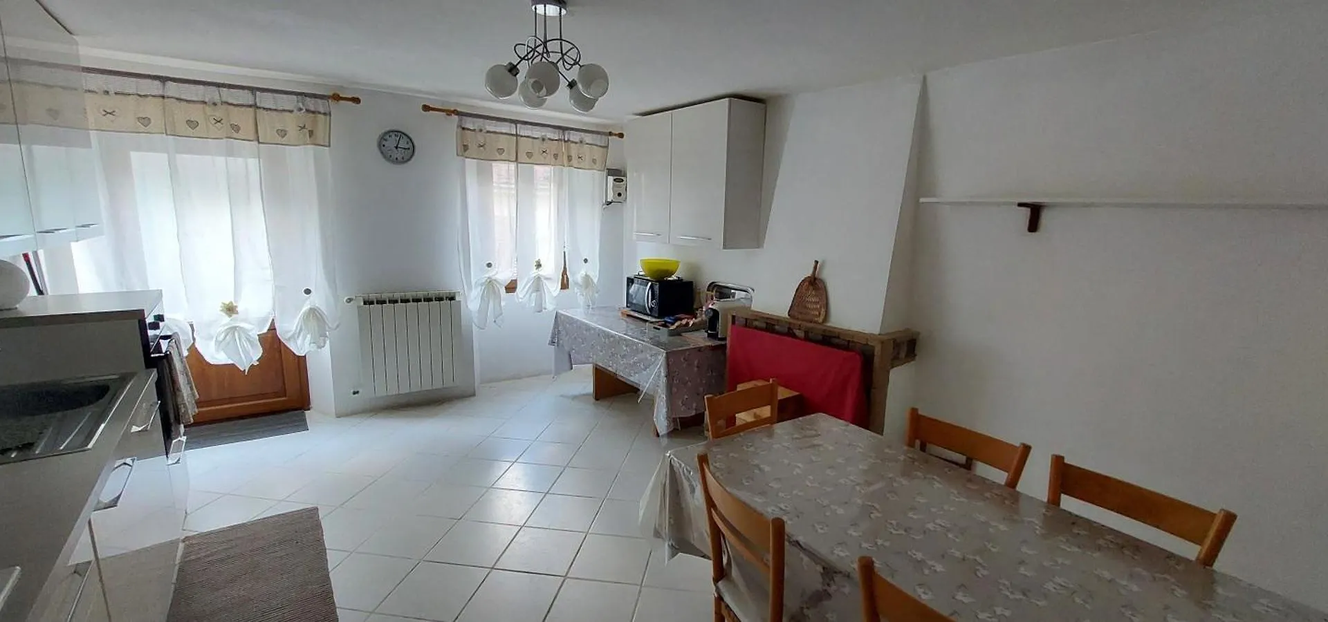 La Casa Tra I Castagni Villa Seravezza 0*,  Italy