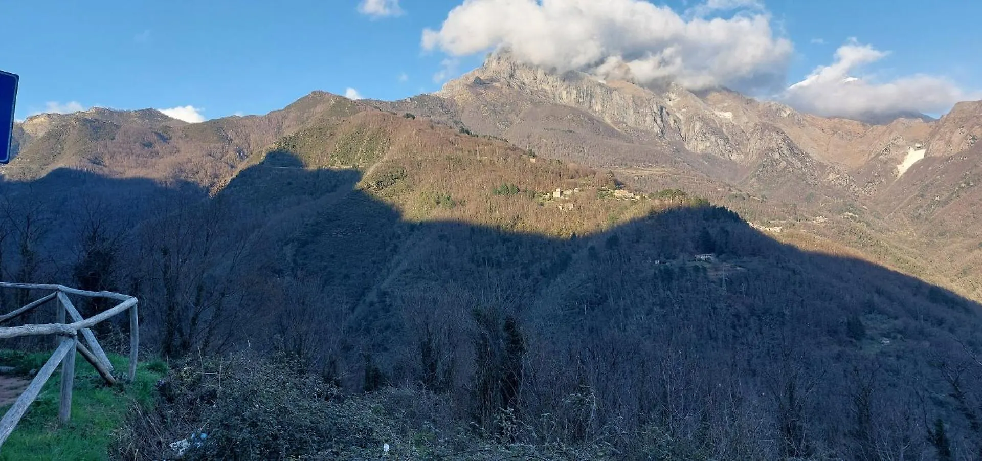 La Casa Tra I Castagni Villa Seravezza